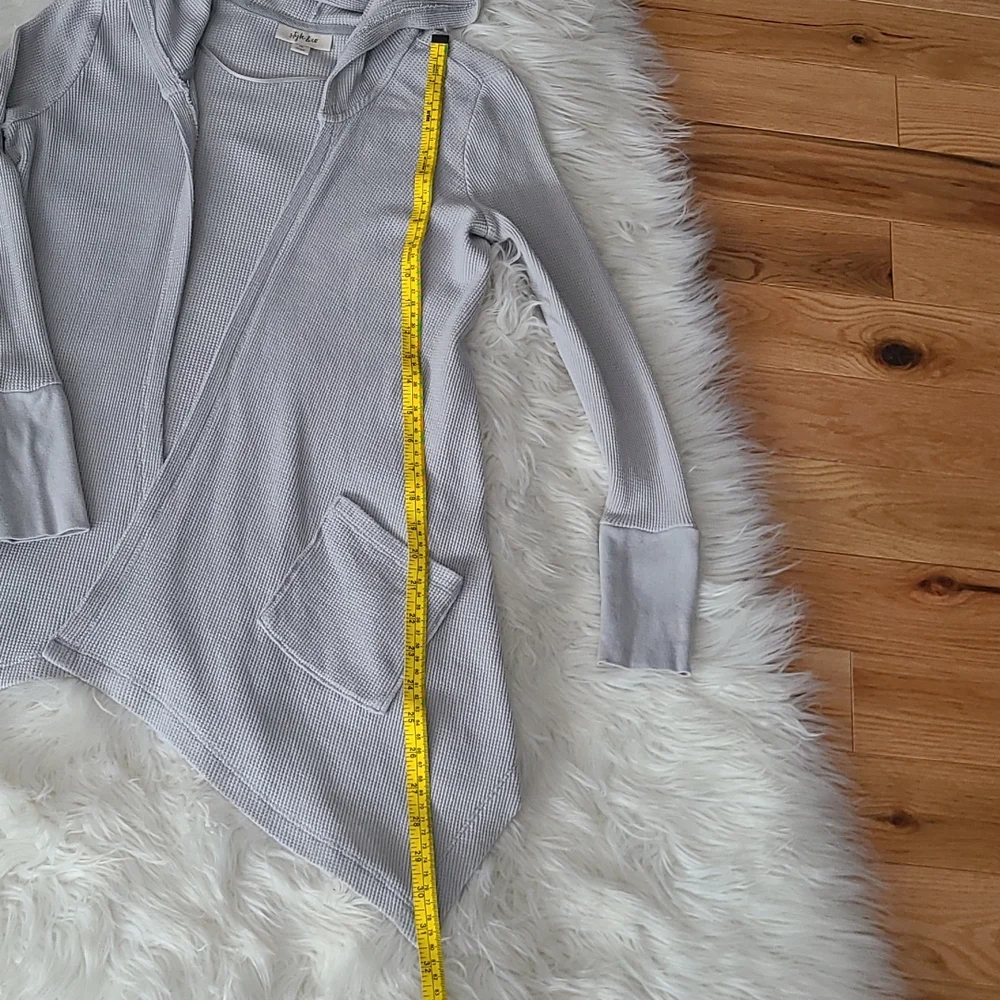 Style & Co Petite Cardigan Sweater.  Size PS.  Light Gray - Picture 6 of 9